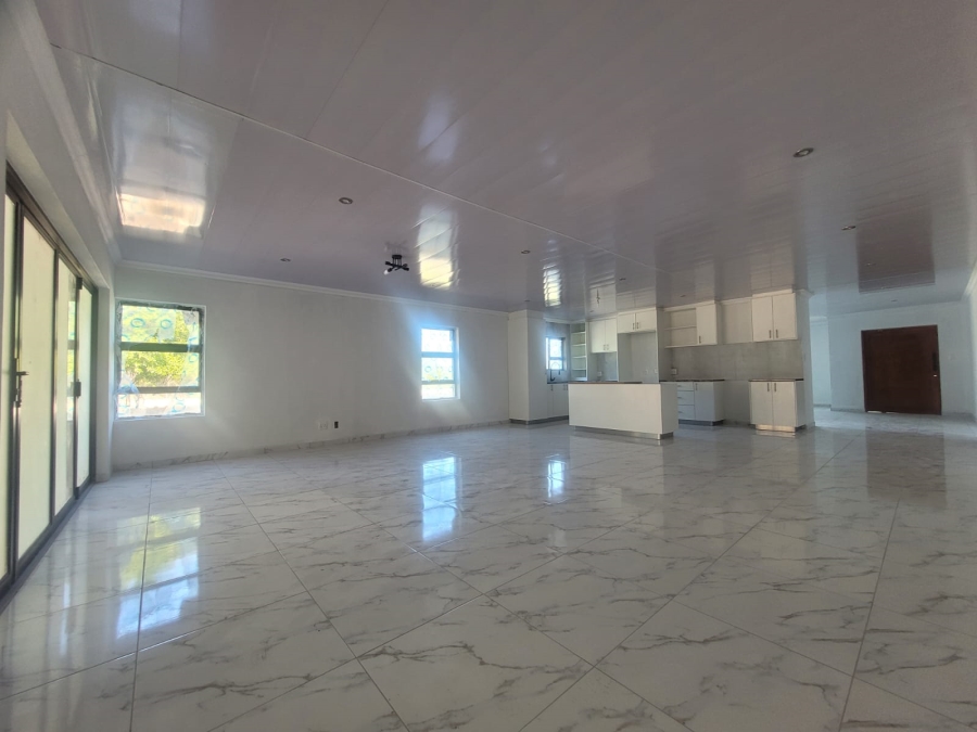 3 Bedroom Property for Sale in Paradise Beach Eastern Cape